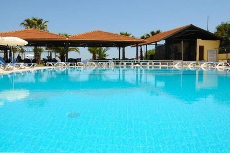 Club Akman Beach Чамьюва Екстер'єр фото